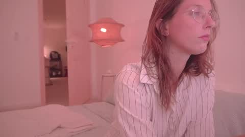 Ariel online show from 10.04.25