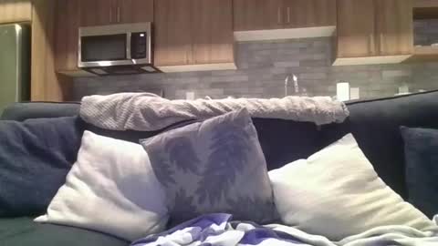 Snapshot of oneoften1000 chatting on 01.29.25 couple mature milf bigboobs curvy mommydaddy online show from 01.29.25