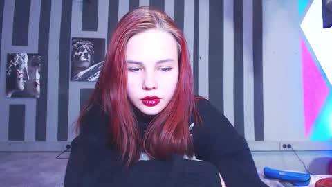 Snapshot of onessandra chatting on 10.15.25 onessandra online show from 10.15.25