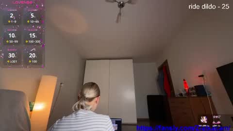 onezyzz1 online show from 07.14.26