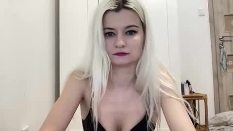 Snapshot of onika_cox chatting on 02.09.26 Onika online show from 02.09.26