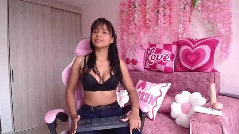 Snapshot of onix_ebony chatting on 02.23.26 onix_ebony online show from 02.23.26