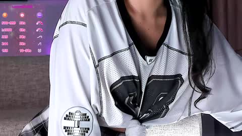 Amelia online show from 12.27.24