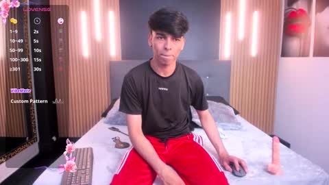 Snapshot of onlyjos_ chatting on 10.11.25 Josh - Schedule 1400 - 2200 online show from 10.11.25