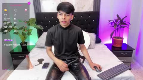 Snapshot of onlyjos_ chatting on 10.19.25 Josh - Schedule 1400 - 2200 online show from 10.19.25