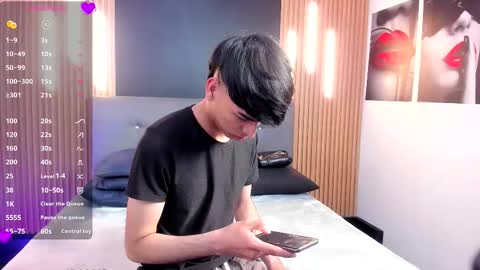 Snapshot of onlyjos_ chatting on 10.31.25 Josh - Schedule 1400 - 2200 online show from 10.31.25