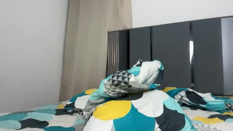 Snapshot of onlythem777 chatting on 04.29.26 PAREJA LATINA JOVEN MUY CACHONDOS online show from 04.29.26