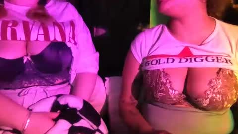 Effy Onyx online show from 12.04.24