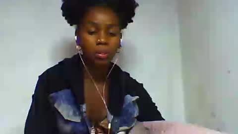 oooorazanasoa online show from 06.24.26