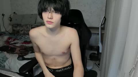 Snapshot of opiunarium chatting on 01.07.26 Bella and John online show from 01.07.26