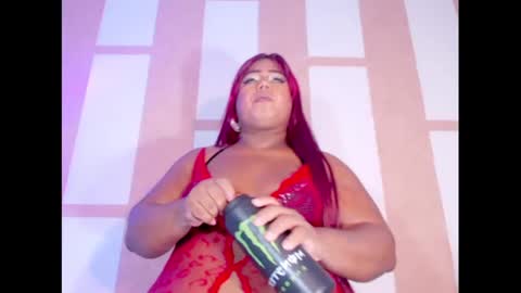 Snapshot of opraxbell chatting on 01.24.25 OpraxBell online show from 01.24.25