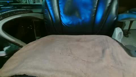 Snapshot of oral4u_1956 chatting on 02.24.25 oral4u 1956 online show from 02.24.25