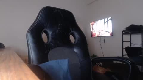 Snapshot of oregon87 chatting on 03.08.26 The Oregon Lumberjack online show from 03.08.26