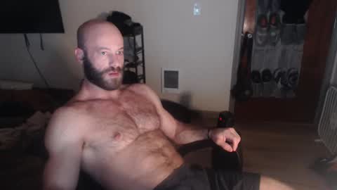 Snapshot of oregon87 chatting on 03.31.26 The Oregon Lumberjack online show from 03.31.26