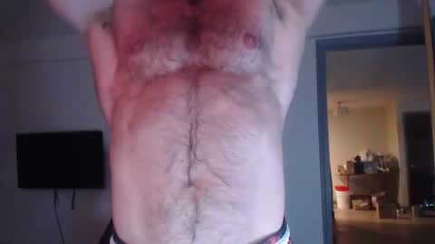 Snapshot of oregon87 chatting on 04.09.26 The Oregon Lumberjack online show from 04.09.26