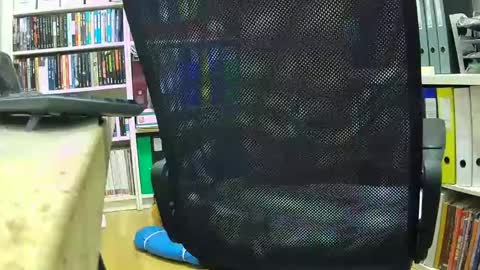 Snapshot of oren57 chatting on 12.20.24 oren online show from 12.20.24