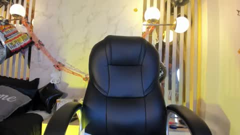 oriana_gh online show from 10.31.25