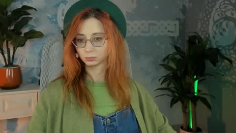 Orianna -  Hi Im into geek culture cosplay crafting LARP games. Shall we play DnD online show from 12.30.24