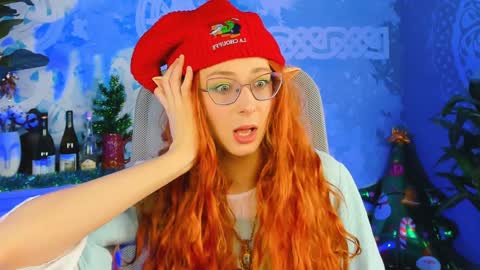 Orianna -  Hi Im into geek culture cosplay crafting LARP games. Shall we play DnD online show from 12.31.24