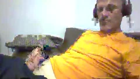 Snapshot of orwel09 chatting on 04.24.26 orwel09 online show from 04.24.26