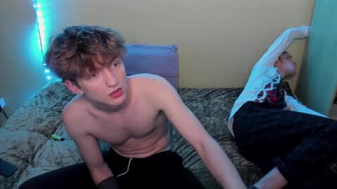 Snapshot of oscar_wildy chatting on 12.08.24 Oscar online show from 12.08.24