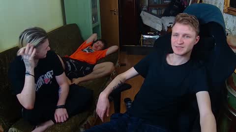 Snapshot of oscar_wildy chatting on 01.26.25 Oscar online show from 01.26.25