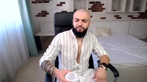 OscarWills online show from 05.24.26