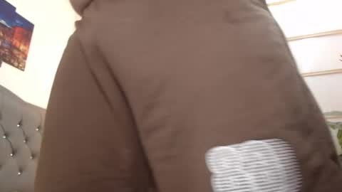 Snapshot of oso_gael chatting on 03.20.26 Bear Gael online show from 03.20.26