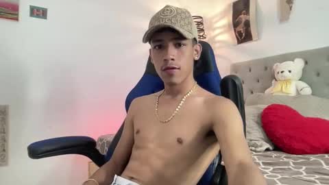 ostin 18hot online show from 11.20.25