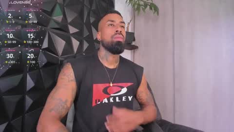 Snapshot of ostin_danielss chatting on 09.13.25 Ostin Daniels online show from 09.13.25