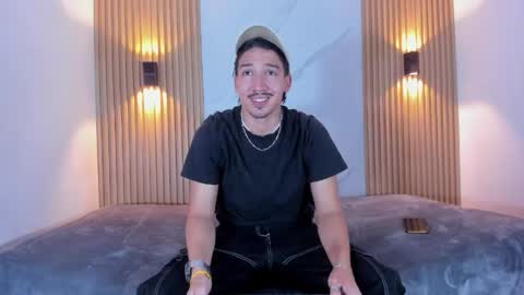 Otto Andrew online show from 05.10.26