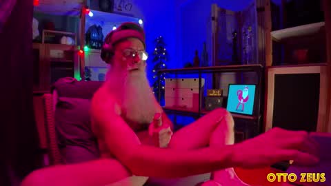 Snapshot of ottozeus chatting on 12.02.24 Otto Zeus online show from 12.02.24