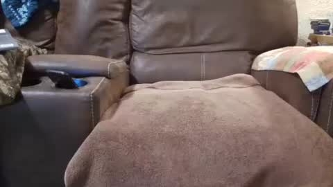 outdoorsmanmark71 online show from 12.21.25