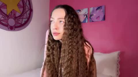 Snapshot of outerspace2000 chatting on 11.24.25 outerspace2000 online show from 11.24.25