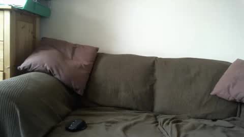 Snapshot of ovoplays chatting on 09.24.25 Chloeeee xxx online show from 09.24.25