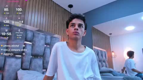 Owen Johnson online show from 01.05.26