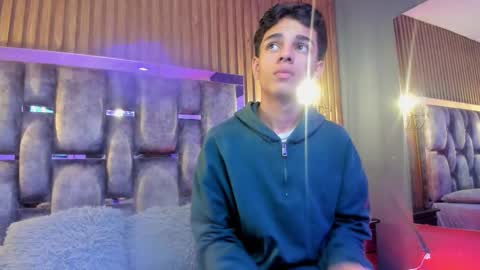 Owen Johnson online show from 02.04.26