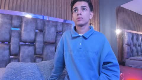 Owen Johnson online show from 02.05.26