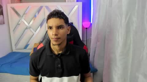 owen blaze online show from 05.03.26