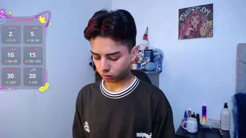 Owen  Independent model  online show from 01.15.26