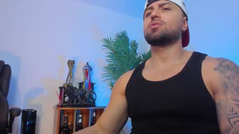 Snapshot of owenmaximus814 chatting on 10.24.25 Maximus Owen online show from 10.24.25