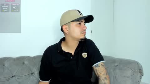 Snapshot of owensttone chatting on 09.12.25 O W E N - S T O N E online show from 09.12.25