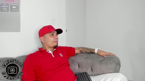 Snapshot of owensttone chatting on 09.26.25 O W E N - S T O N E online show from 09.26.25