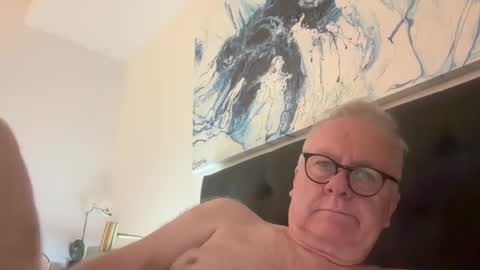 ozhairybearxxxx online show from 12.24.24