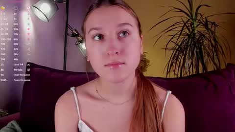 Caroline or just Lina online show from 10.22.25