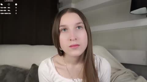 Caroline or just Lina online show from 01.10.26