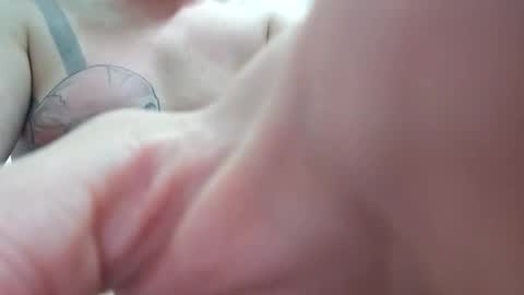 Snapshot of ozone1992 chatting on 01.18.25 ozone1992 online show from 01.18.25