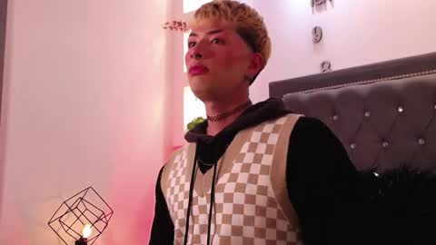 Snapshot of ozorio_dany chatting on 09.19.25 Dany Ozorio online show from 09.19.25