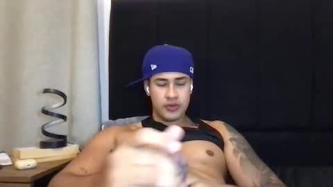 Snapshot of pablo_boston chatting on 06.08.26 Javi online show from 06.08.26
