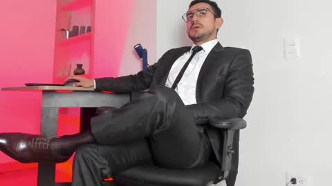 Snapshot of pablo_rincon95 chatting on 02.20.25 pablo rincon95 online show from 02.20.25